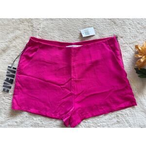HYFVE Hot Pink Shorts Size Large